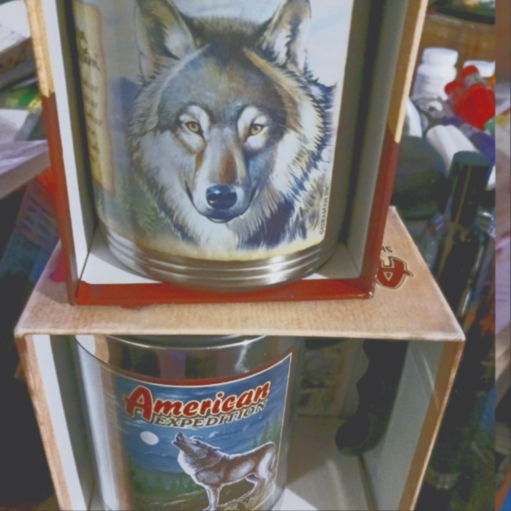 Set of stainless steel mug and can cooler